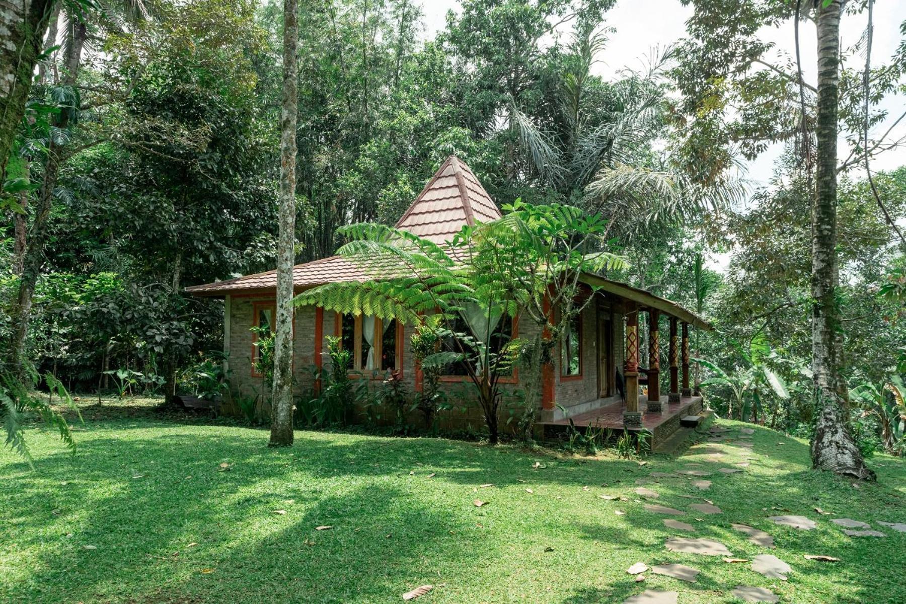 Saridevi Ecolodge Джатілувіг Екстер'єр фото
